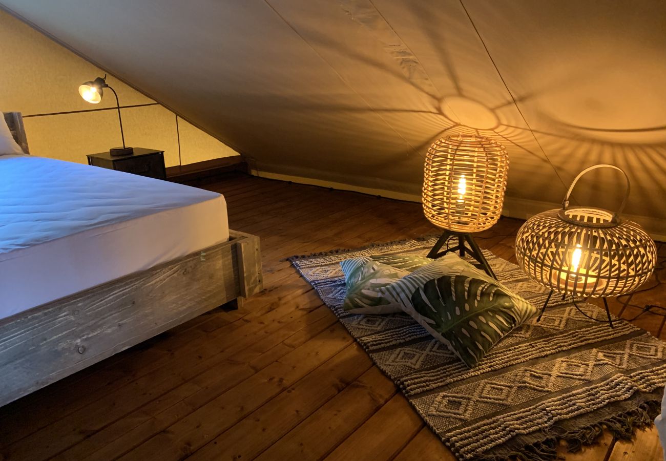 Bungalow i Idro - Jungle Lodge Deluxe Bungalow i Idro - Jungle Lodge Deluxe