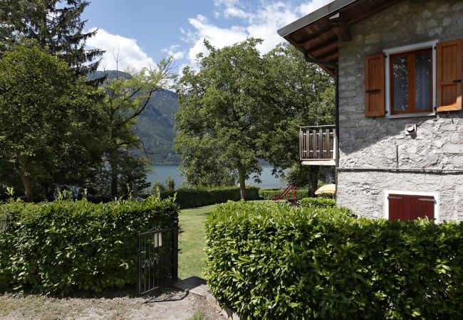 Lejlighed i Idro - Casa Anna (Vesta) - stueetage 4P Lejlighed i Idro - Casa Anna (Vesta) - stueetage 4P