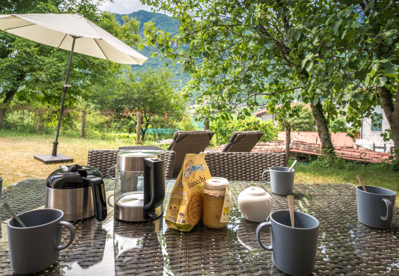 Lejlighed i Idro - Case Vacanze Crone - stueetage 4P Lejlighed i Idro - Case Vacanze Crone - stueetage 4P