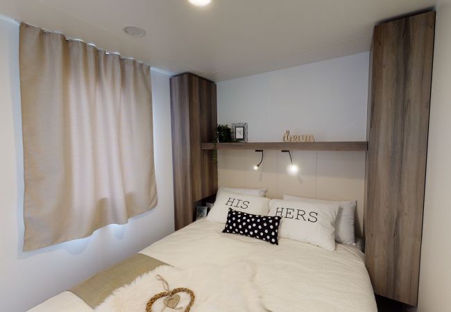 Bungalow i Idro - Relaxing Nature Lodge D7 Bungalow i Idro - Relaxing Nature Lodge D7