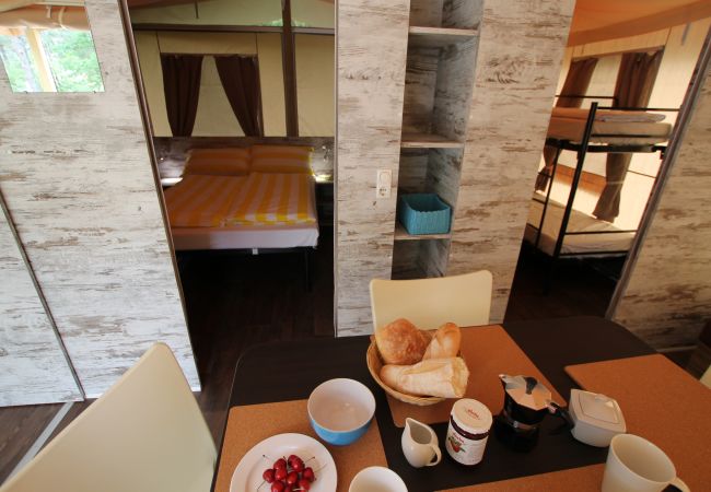 Bungalow i Idro - Safari Lodge Comfort D7 Bungalow i Idro - Safari Lodge Comfort D7