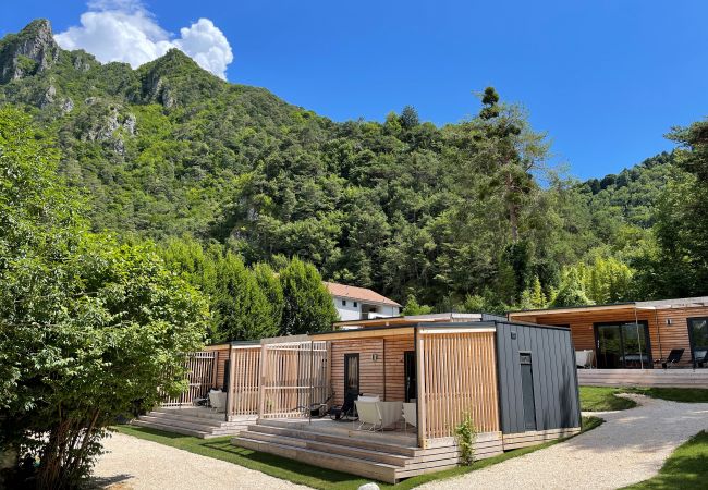 Bungalow in Idro - Mountain View Lodge L Bungalow in Idro - Mountain View Lodge L