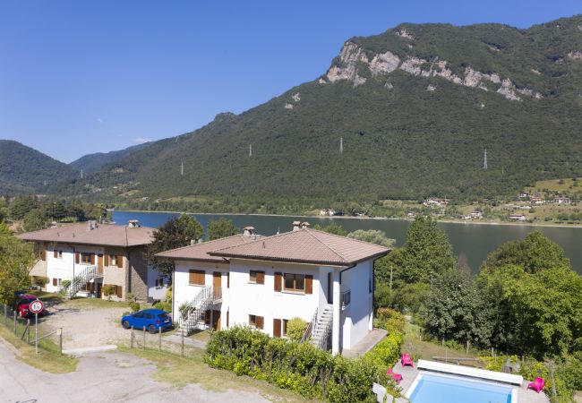 Apartment in Idro - Case Vacanze Crone - ground floor 4P Apartment in Idro - Case Vacanze Crone - ground floor 4P