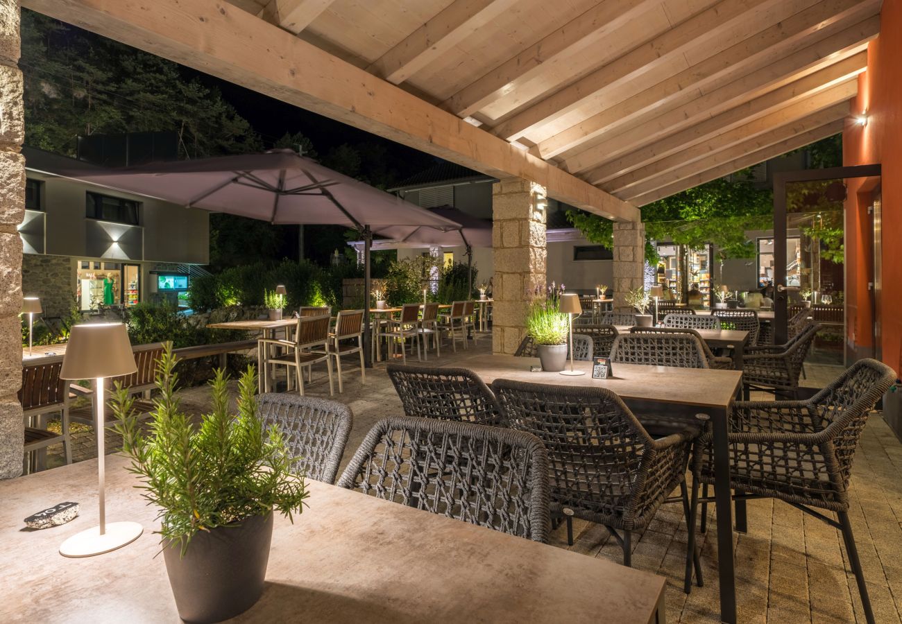 Rent by room in Idro - Guest room - Queen size bed Rent by room in Idro - Guest room - Queen size bed