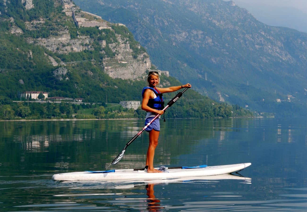 Rent by room in Idro - Guest room - Queen size bed Rent by room in Idro - Guest room - Queen size bed