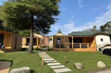 Bungalow a Idro - Relaxing Nature Lodge - Arrivo Domenica