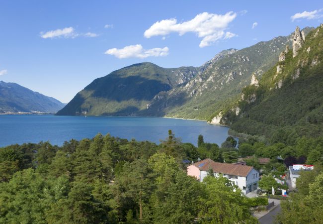 Affitto per camere a Idro - Camera – Letto queen size Affitto per camere a Idro - Camera – Letto queen size