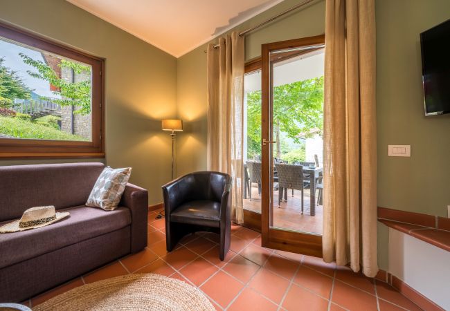 Appartement in Idro - Case Vacanze Crone - begane grond 6P Appartement in Idro - Case Vacanze Crone - begane grond 6P