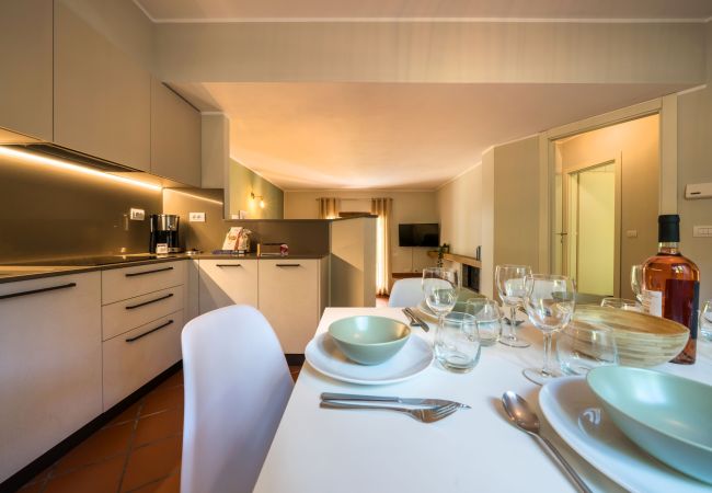 Appartement in Idro - Case Vacanze Crone - begane grond 6P Appartement in Idro - Case Vacanze Crone - begane grond 6P