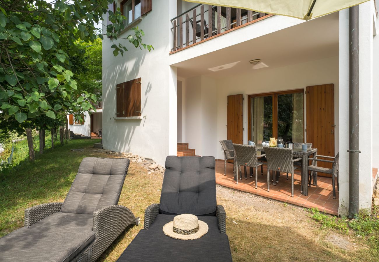 Appartement in Idro - Case Vacanze Crone - eerste verdieping 4P Appartement in Idro - Case Vacanze Crone - eerste verdieping 4P