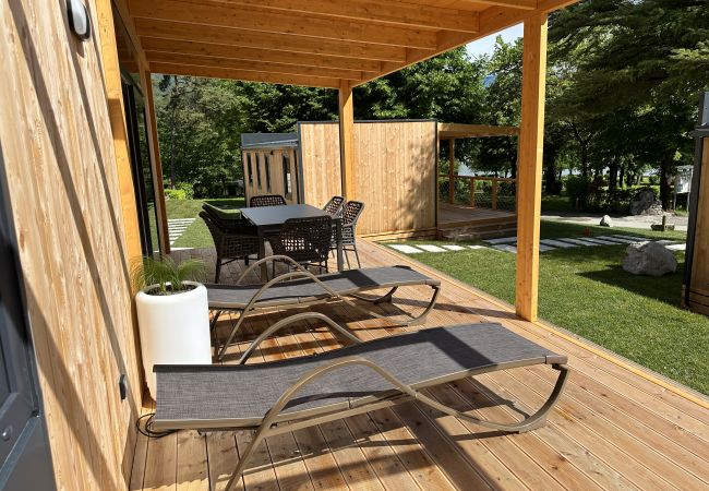 Bungalow in Idro - Relaxing Nature Lodge Bungalow in Idro - Relaxing Nature Lodge