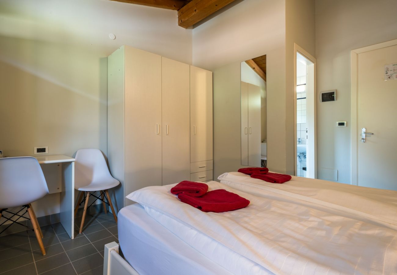 Rent by room in Idro - Gastenkamer – Queensize bed Rent by room in Idro - Gastenkamer – Queensize bed