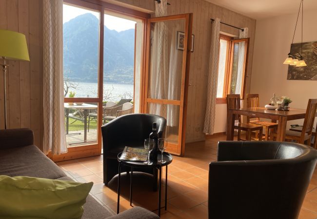 Ferienwohnung in Idro - Casa Paola (Vesta) - Erdgeschoss Ferienwohnung in Idro - Casa Paola (Vesta) - Erdgeschoss