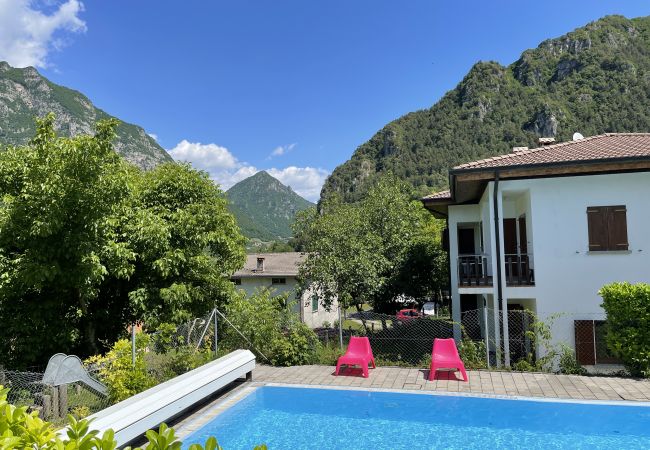 Ferienwohnung in Idro - Case Vacanze Crone - Obergeschoss 4P Ferienwohnung in Idro - Case Vacanze Crone - Obergeschoss 4P