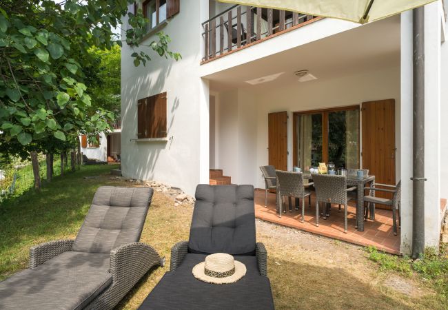 Ferienwohnung in Idro - Case Vacanze Crone - Obergeschoss 4P Ferienwohnung in Idro - Case Vacanze Crone - Obergeschoss 4P