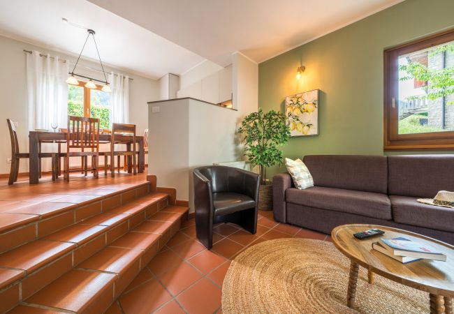 Ferienwohnung in Idro - Case Vacanze Crone - Erdgeschoss 6P-D7 Ferienwohnung in Idro - Case Vacanze Crone - Erdgeschoss 6P-D7