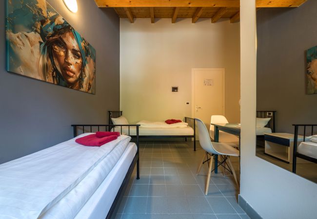 Zimmeranmietung in Idro - Gästezimmer - Zweibettzimmer Zimmeranmietung in Idro - Gästezimmer - Zweibettzimmer
